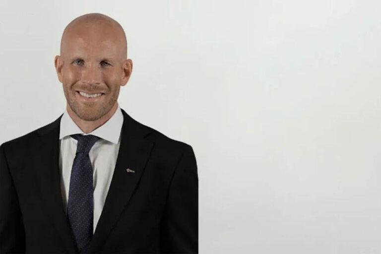 Kristoffer-Asklovxx